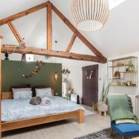 Lachambre2 Bed & Breakfast Burdinne